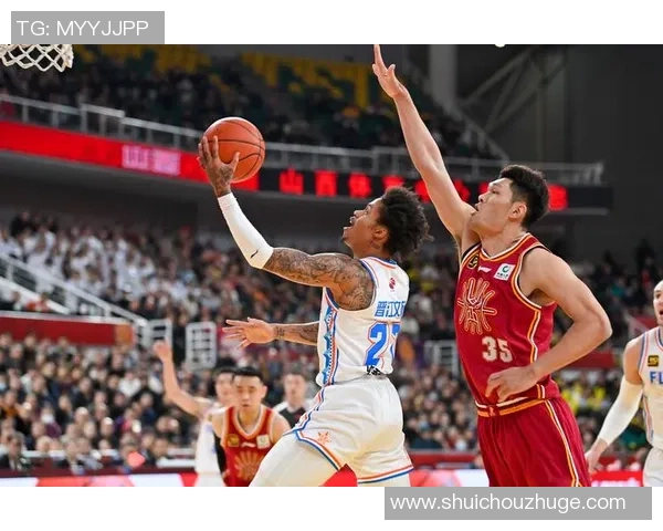 成都篮球队盯防策略分析与比赛表现的得失评估